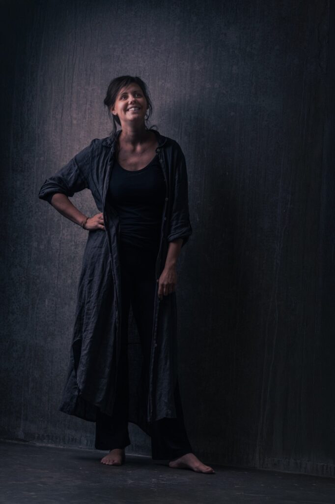 Portrætfotografering af Skovgaard & Damgaard – naturligt og professionelt erhvervsportræt af psykoterapeut Matilde Ohanafeldt Erhvervsportræt af psykoterapeut Matilde Ohanafeldt i naturlig og professionel stil, fotograferet af Skovgaard & Damgaard.